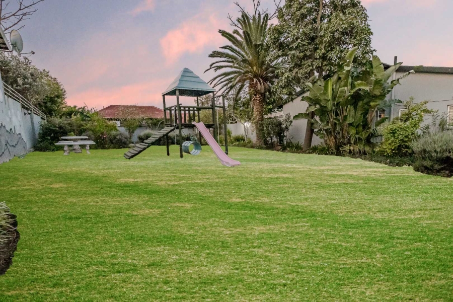 3 Bedroom Property for Sale in Weltevreden Park Gauteng