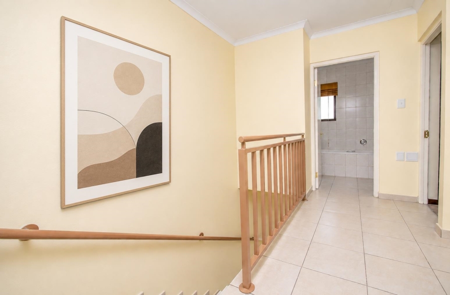 3 Bedroom Property for Sale in Radiokop Gauteng