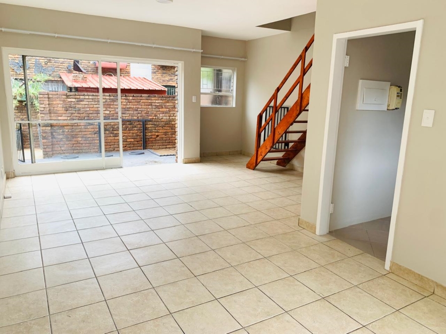 2 Bedroom Property for Sale in Pretoria North Gauteng