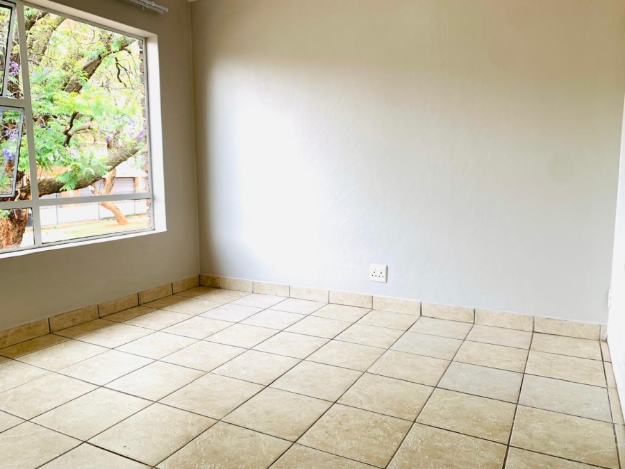 2 Bedroom Property for Sale in Pretoria North Gauteng