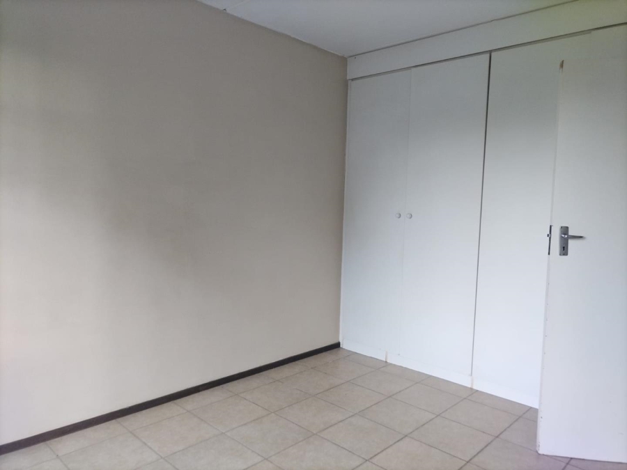 2 Bedroom Property for Sale in Theresa Park Gauteng