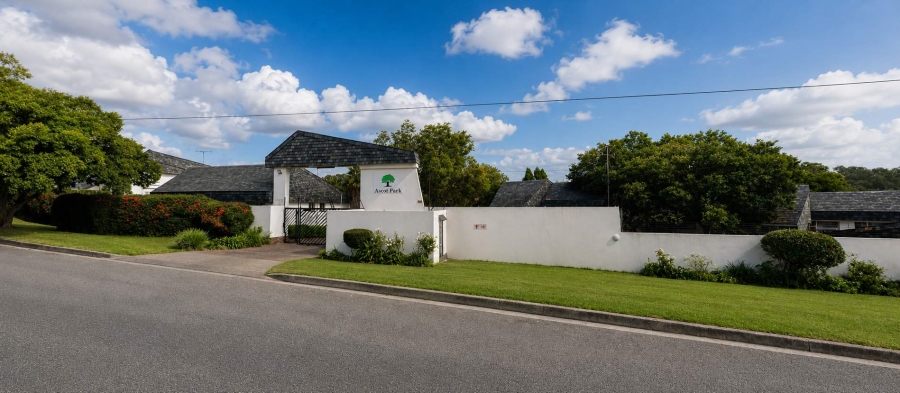 1 Bedroom Property for Sale in Corlett Gardens Gauteng