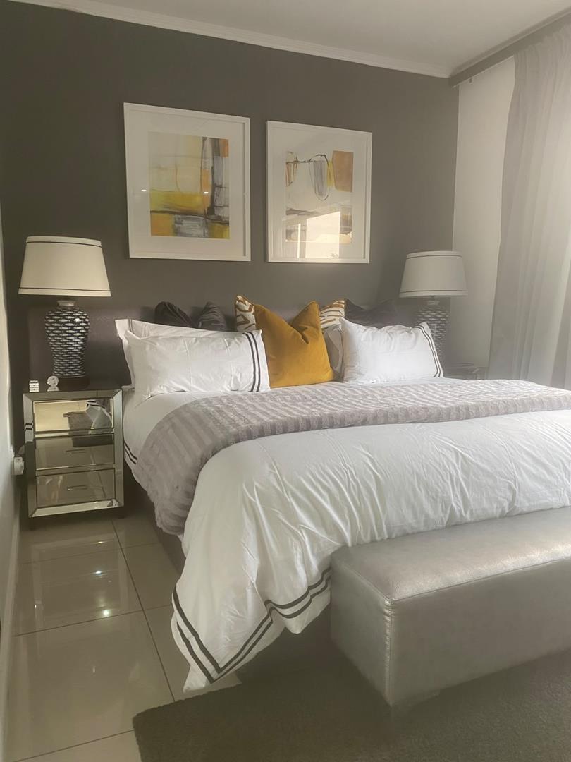 To Let 2 Bedroom Property for Rent in Morningside Gauteng