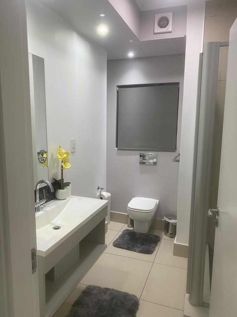 To Let 2 Bedroom Property for Rent in Morningside Gauteng
