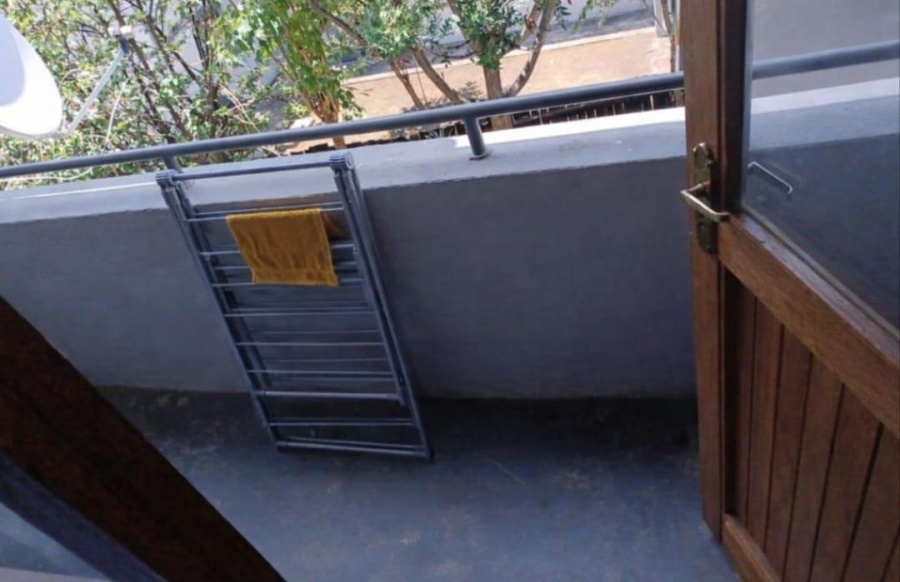 2 Bedroom Property for Sale in Noordwyk Gauteng