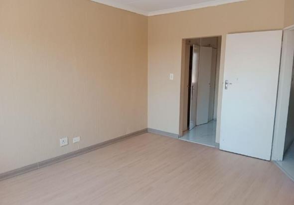 To Let 3 Bedroom Property for Rent in Corlett Gardens Gauteng