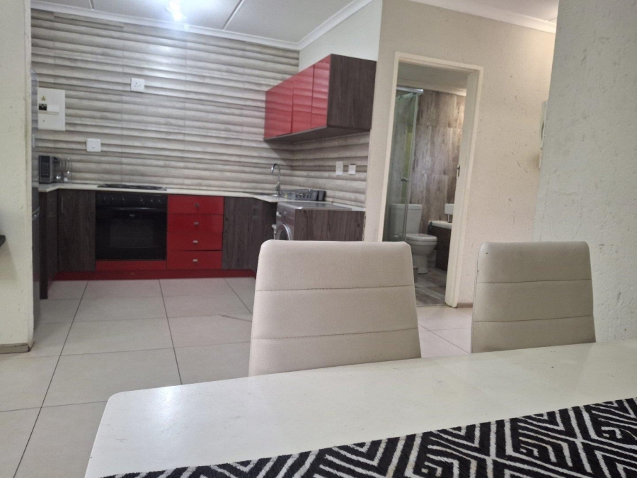 To Let 1 Bedroom Property for Rent in Benmore Gauteng