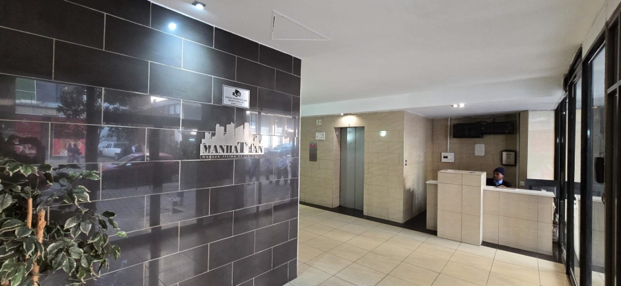1 Bedroom Property for Sale in Braamfontein Gauteng