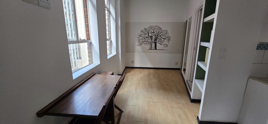 To Let 1 Bedroom Property for Rent in Braamfontein Gauteng