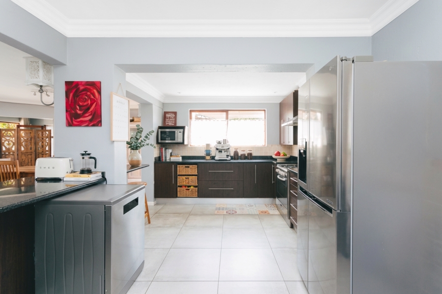 4 Bedroom Property for Sale in Weltevreden A H Gauteng