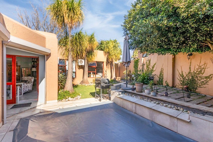 4 Bedroom Property for Sale in Weltevreden A H Gauteng
