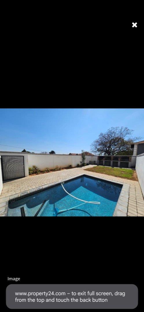 1 Bedroom Property for Sale in Ferndale Gauteng