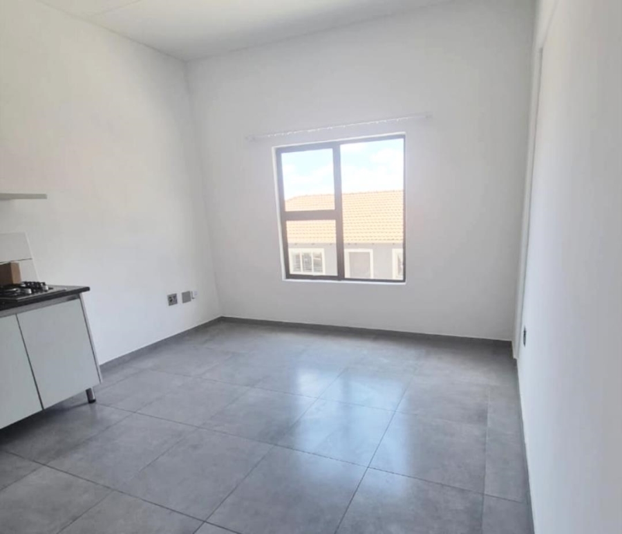 1 Bedroom Property for Sale in Ferndale Gauteng