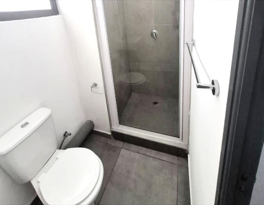 1 Bedroom Property for Sale in Ferndale Gauteng