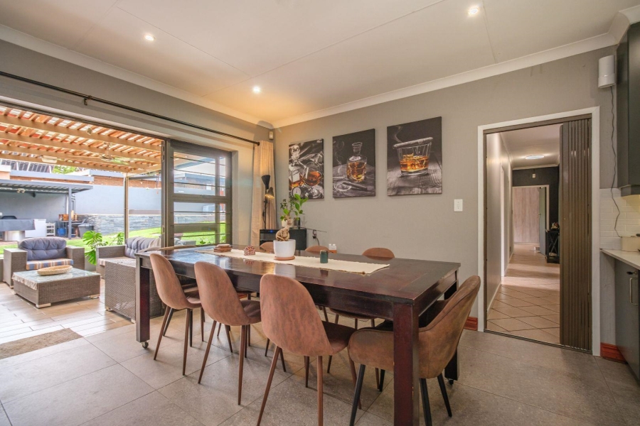 4 Bedroom Property for Sale in Clubview Gauteng