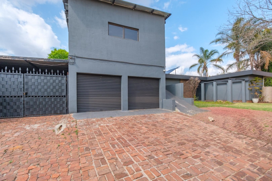 4 Bedroom Property for Sale in Clubview Gauteng