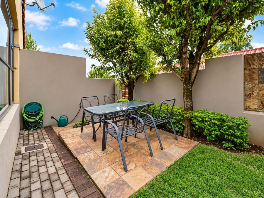 2 Bedroom Property for Sale in Mooikloof Ridge Gauteng