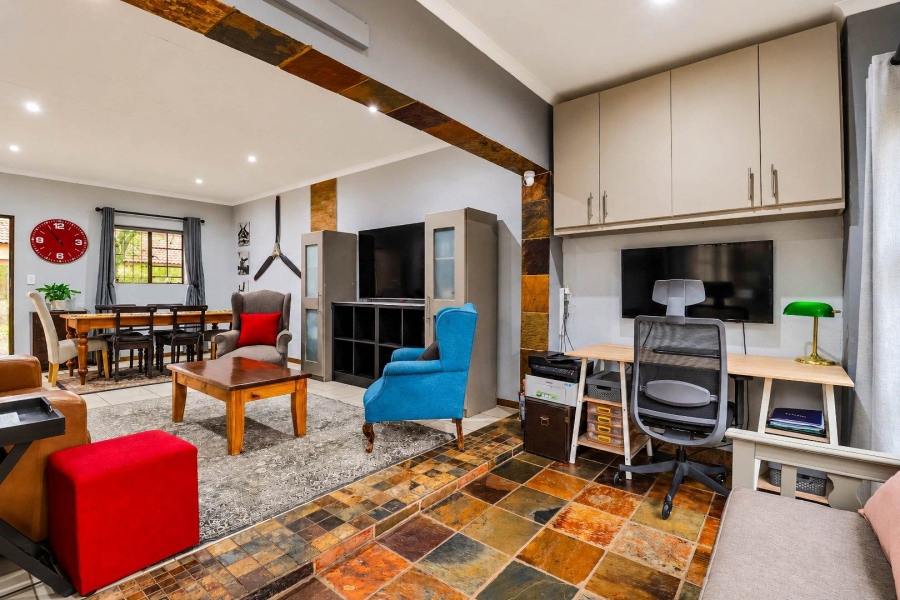 2 Bedroom Property for Sale in Mooikloof Ridge Gauteng