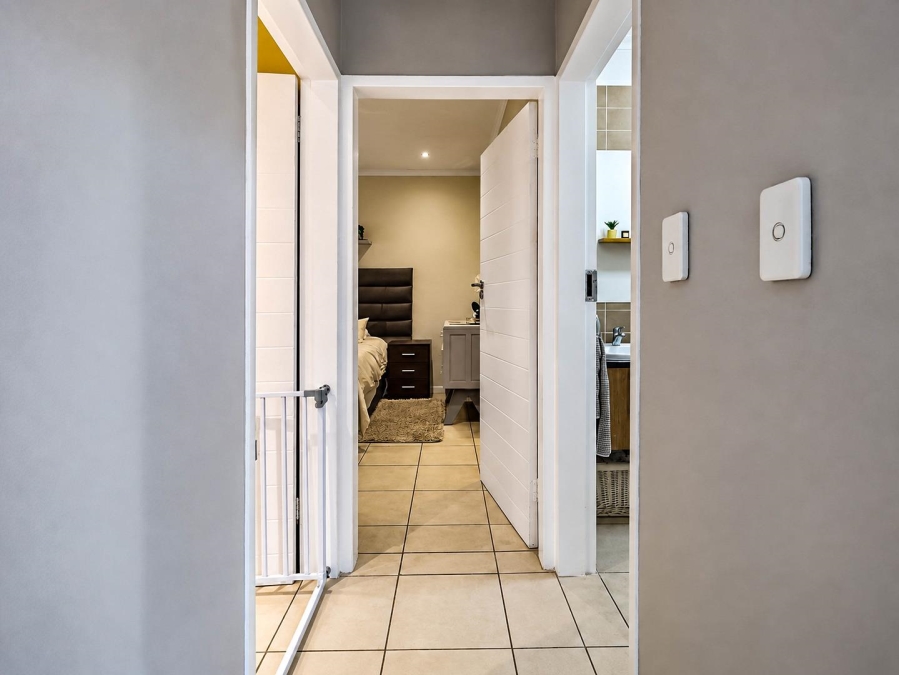 2 Bedroom Property for Sale in Mooikloof Ridge Gauteng