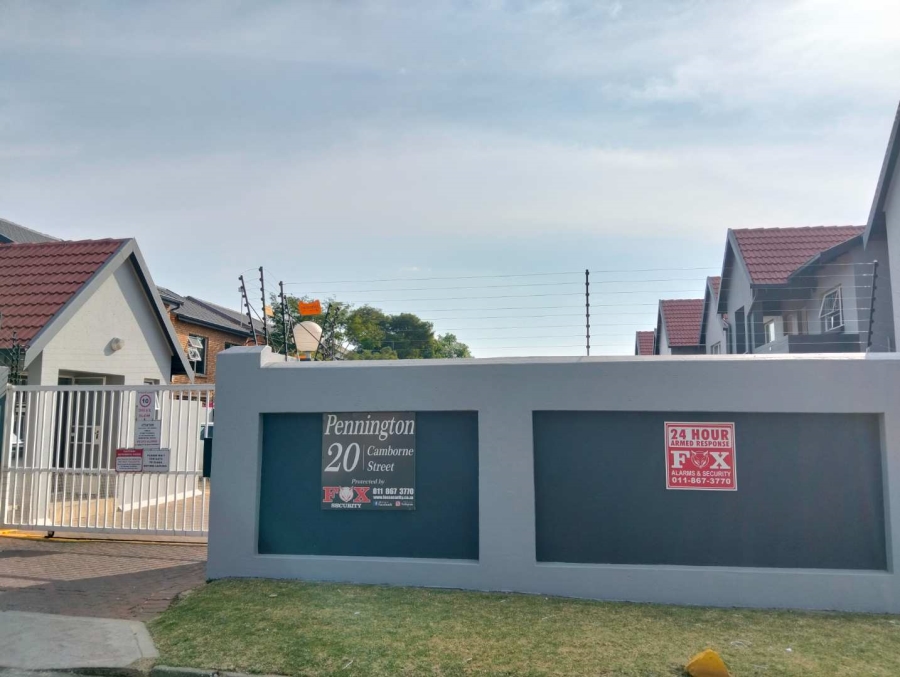 To Let 3 Bedroom Property for Rent in New Redruth Gauteng