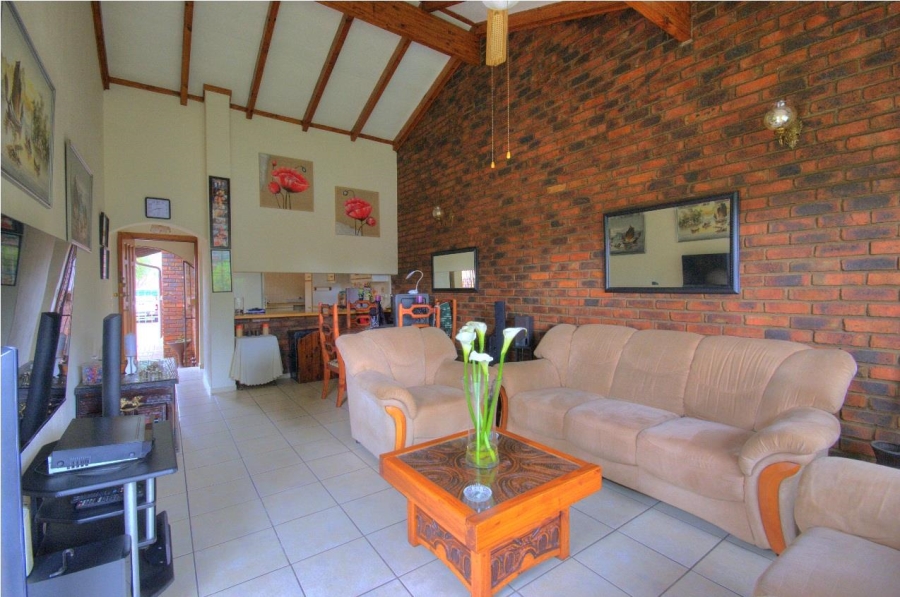 1 Bedroom Property for Sale in Brackenhurst Gauteng