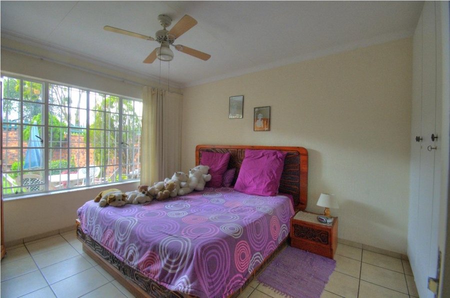 1 Bedroom Property for Sale in Brackenhurst Gauteng