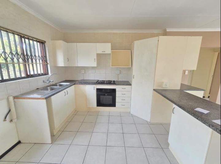 2 Bedroom Property for Sale in Winchester Hills Gauteng