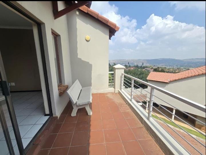2 Bedroom Property for Sale in Winchester Hills Gauteng