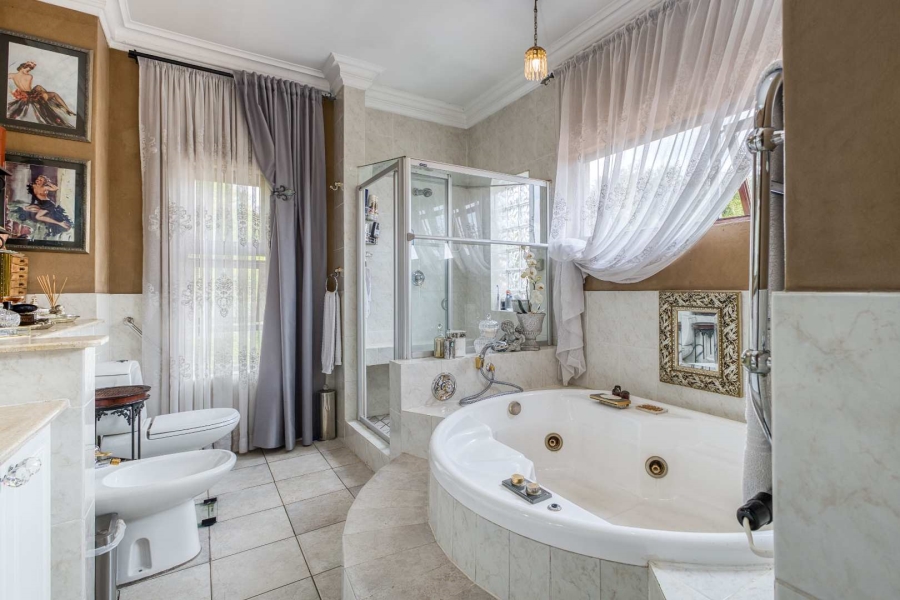 4 Bedroom Property for Sale in Dainfern Golf Estate Gauteng