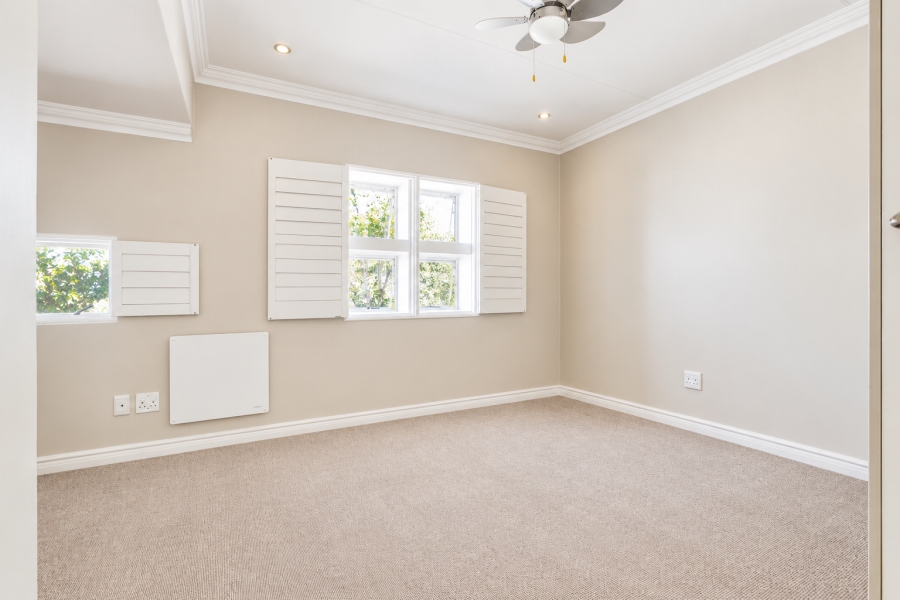 2 Bedroom Property for Sale in Fourways Gardens Gauteng