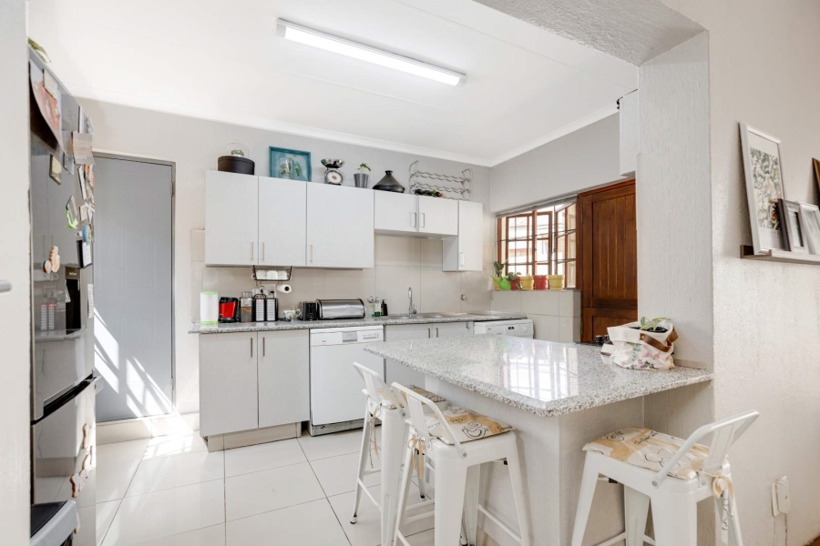 3 Bedroom Property for Sale in Douglasdale Gauteng