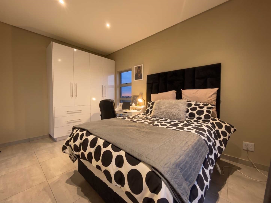 3 Bedroom Property for Sale in Eye of Africa Gauteng