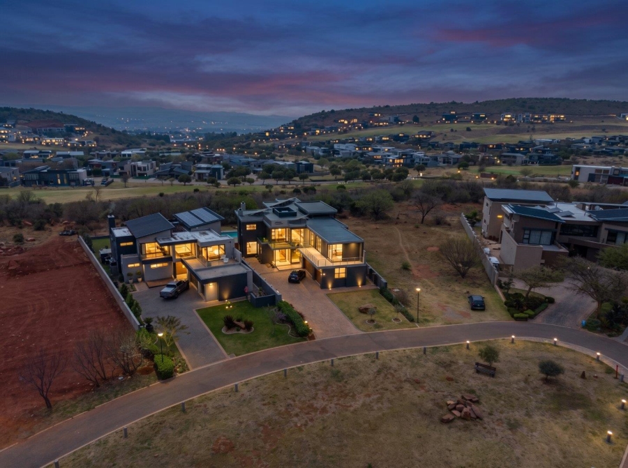 6 Bedroom Property for Sale in Eye of Africa Gauteng
