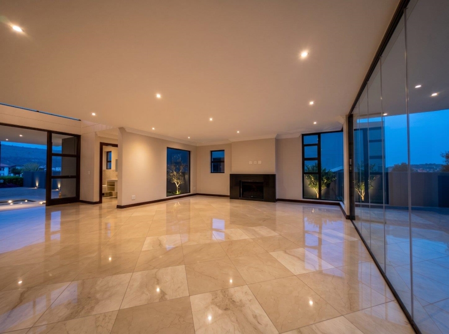 6 Bedroom Property for Sale in Eye of Africa Gauteng