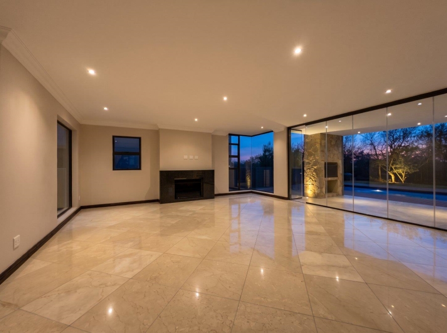 6 Bedroom Property for Sale in Eye of Africa Gauteng