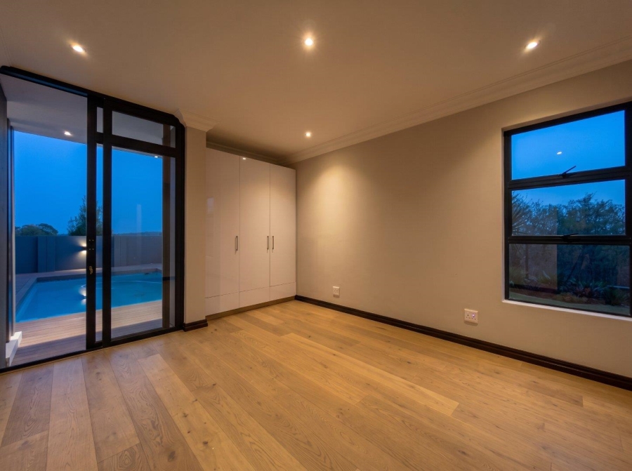 6 Bedroom Property for Sale in Eye of Africa Gauteng