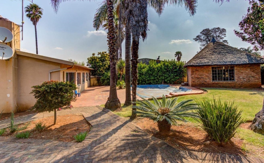 3 Bedroom Property for Sale in Birch Acres Gauteng