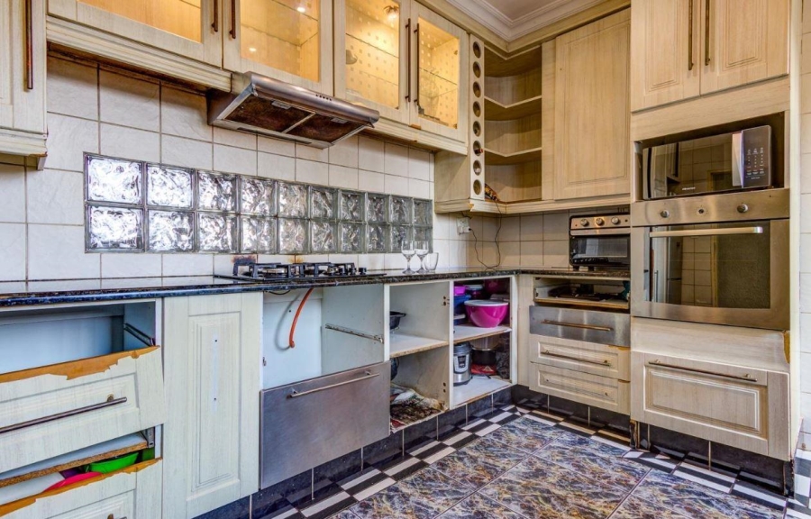 3 Bedroom Property for Sale in Birch Acres Gauteng