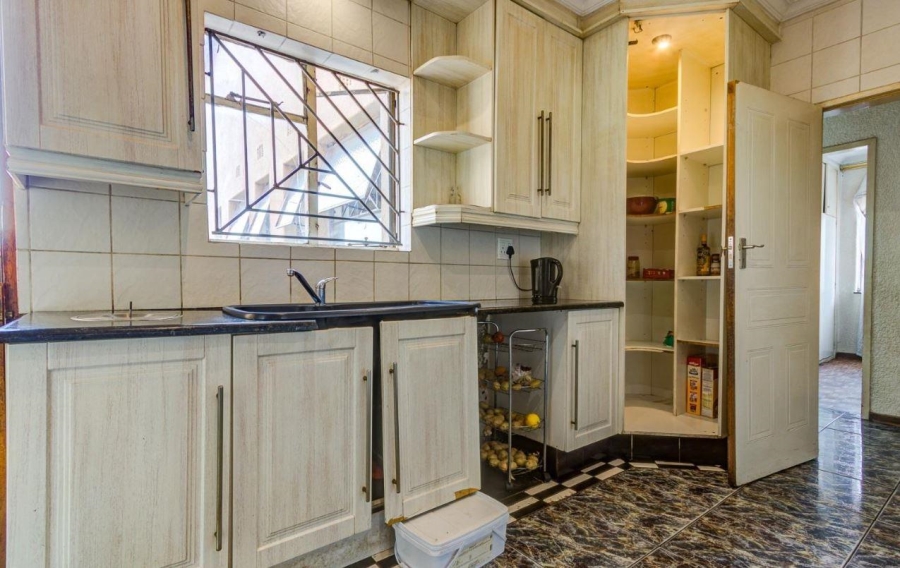 3 Bedroom Property for Sale in Birch Acres Gauteng