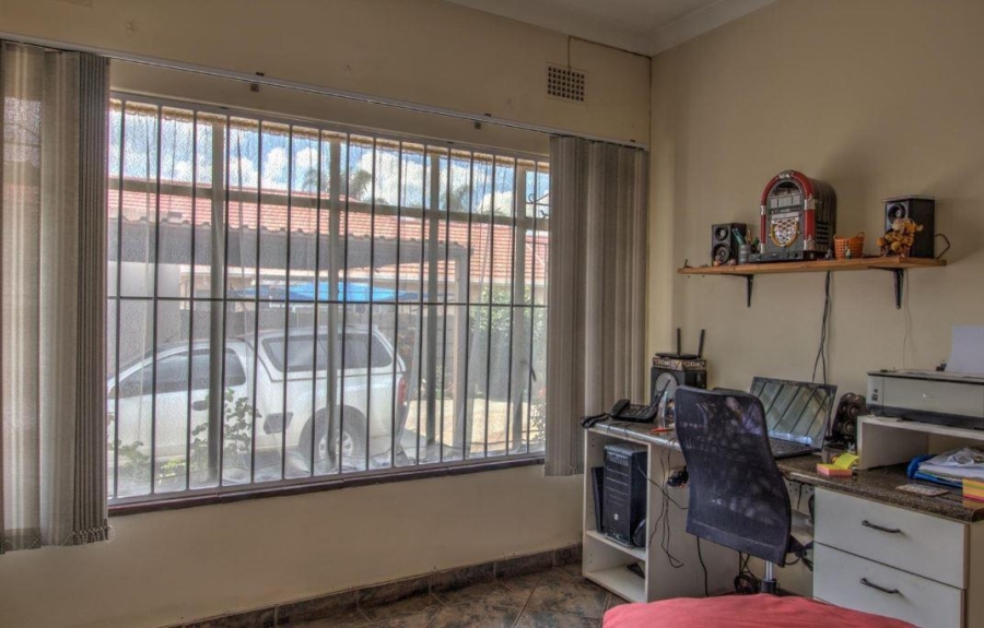 3 Bedroom Property for Sale in Kempton Park Central Gauteng