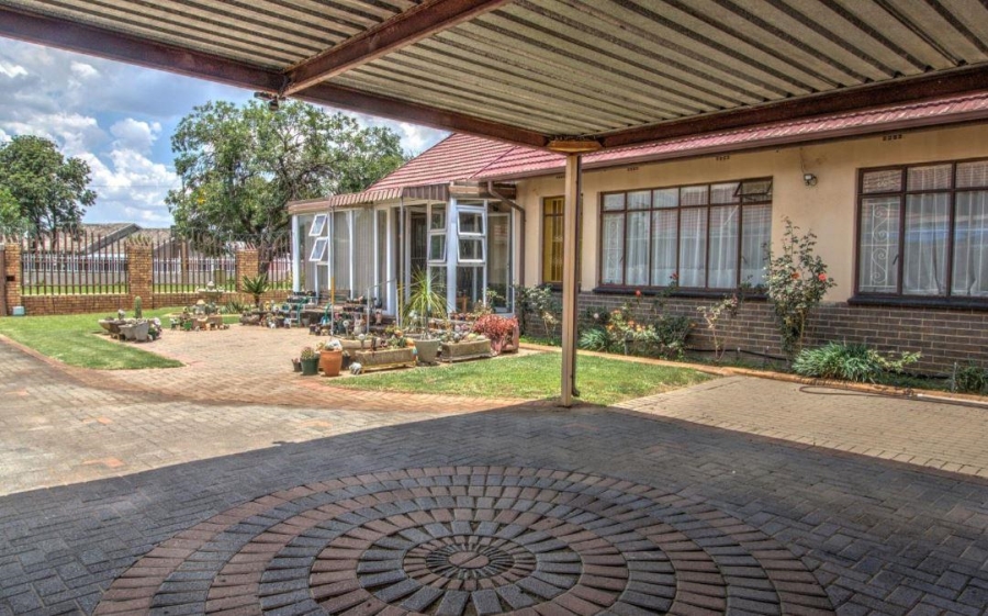 3 Bedroom Property for Sale in Kempton Park Central Gauteng
