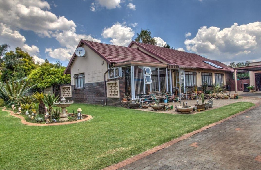 3 Bedroom Property for Sale in Kempton Park Central Gauteng