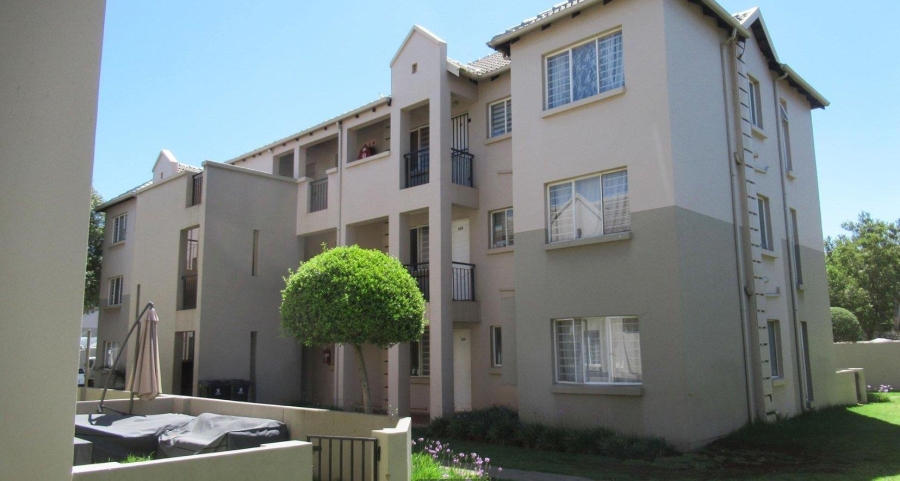 2 Bedroom Property for Sale in Klippoortje Gauteng