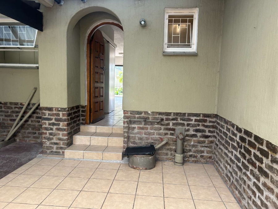 3 Bedroom Property for Sale in Farrarmere Gauteng