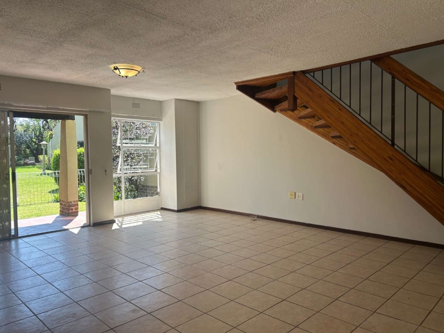 3 Bedroom Property for Sale in Farrarmere Gauteng