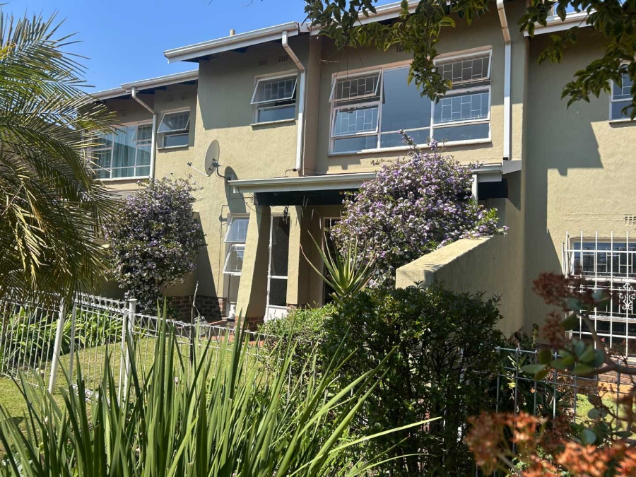 3 Bedroom Property for Sale in Farrarmere Gauteng