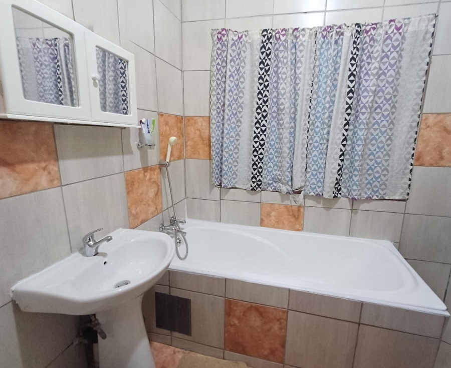 1 Bedroom Property for Sale in Benoni Central Gauteng