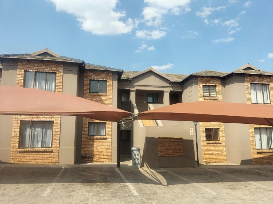 2 Bedroom Property for Sale in Helderwyk Gauteng