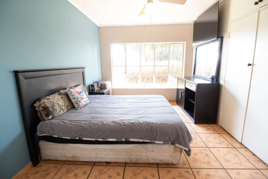 6 Bedroom Property for Sale in Parkrand Gauteng