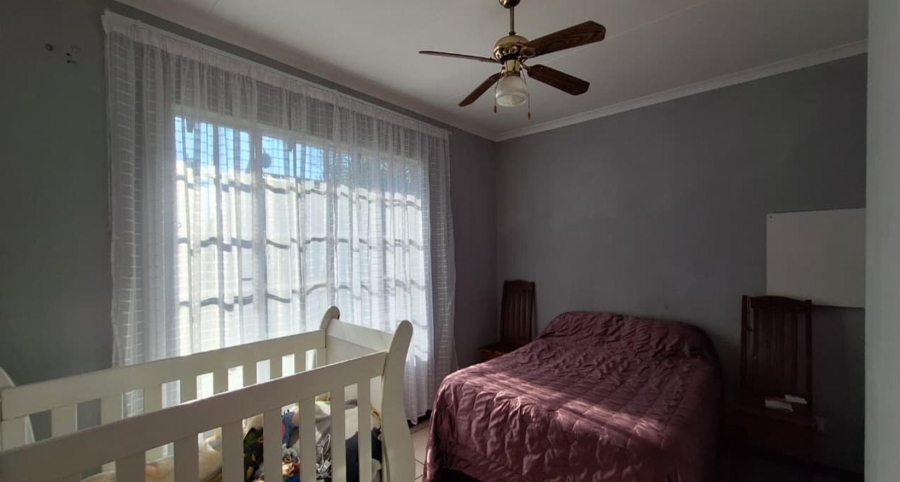 2 Bedroom Property for Sale in Albertsdal Gauteng